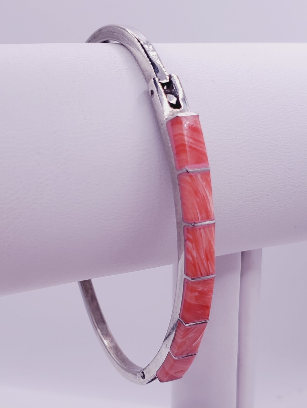 Spiny Oyster Inlay Hinged Bangle Bracelet - 925 Sterling Silver